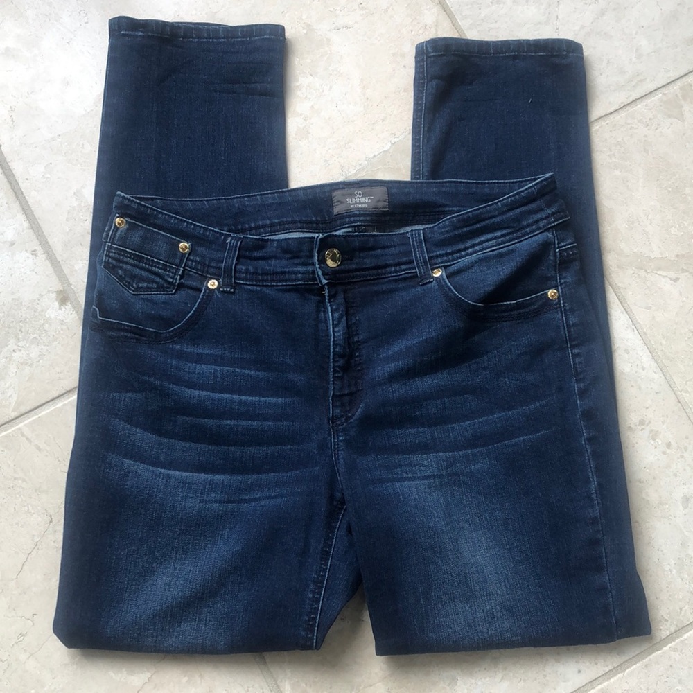 Chico’s So Slimming Ankle Jeans